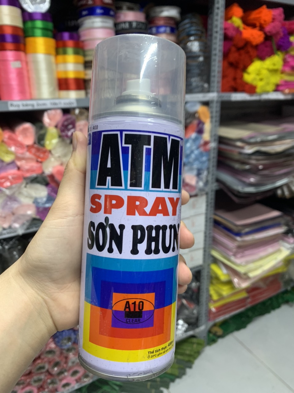 Bình xịt giữ màu hoa giấy, sơn atm