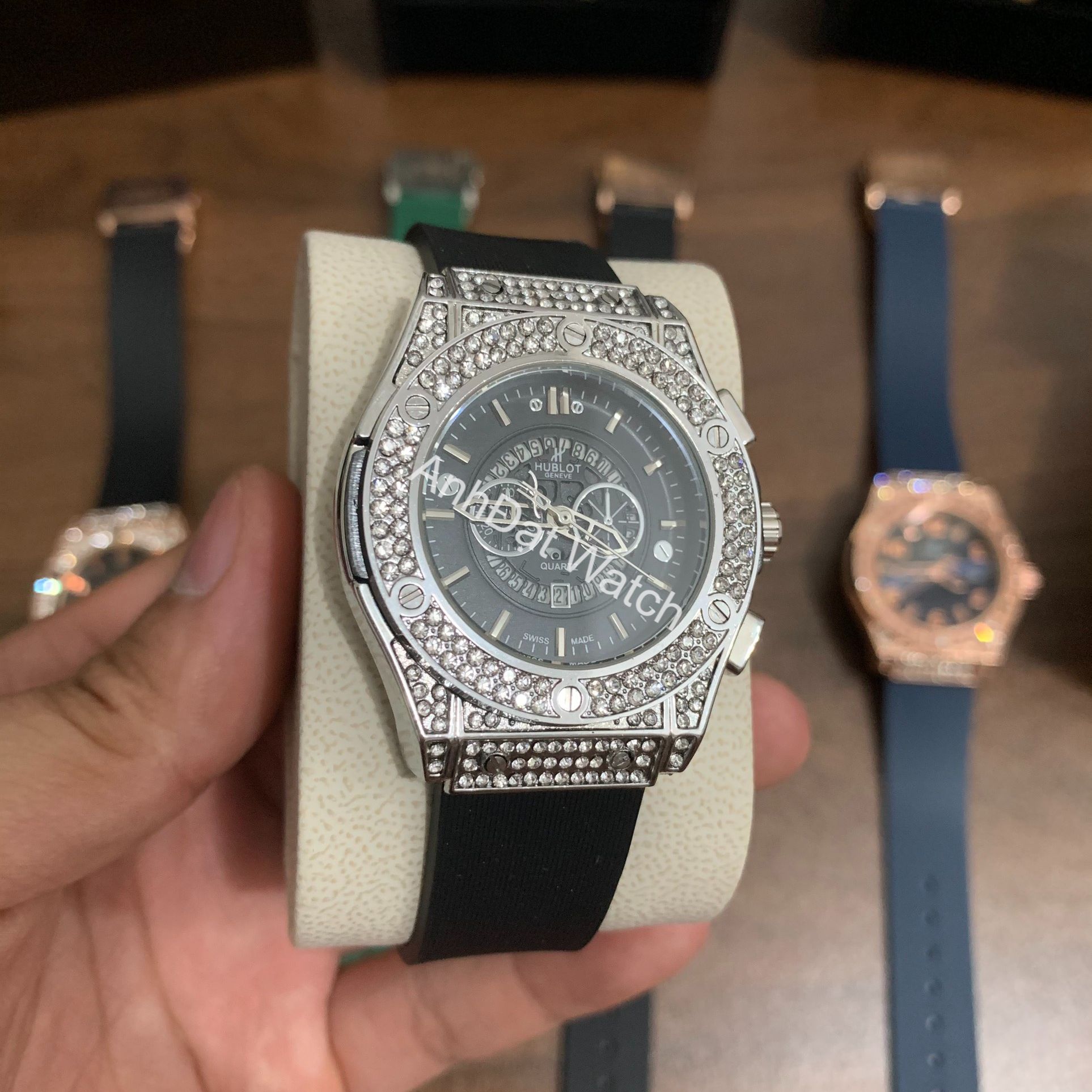 Đồng Hồ Nam Hublot HL05 - Đồng Hồ Mang Phong Cách Thời Thượng