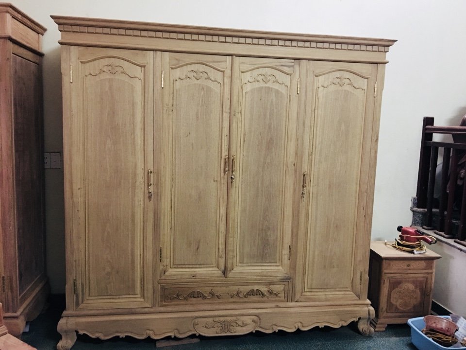 Tủ Quần Áo Gỗ Gụ