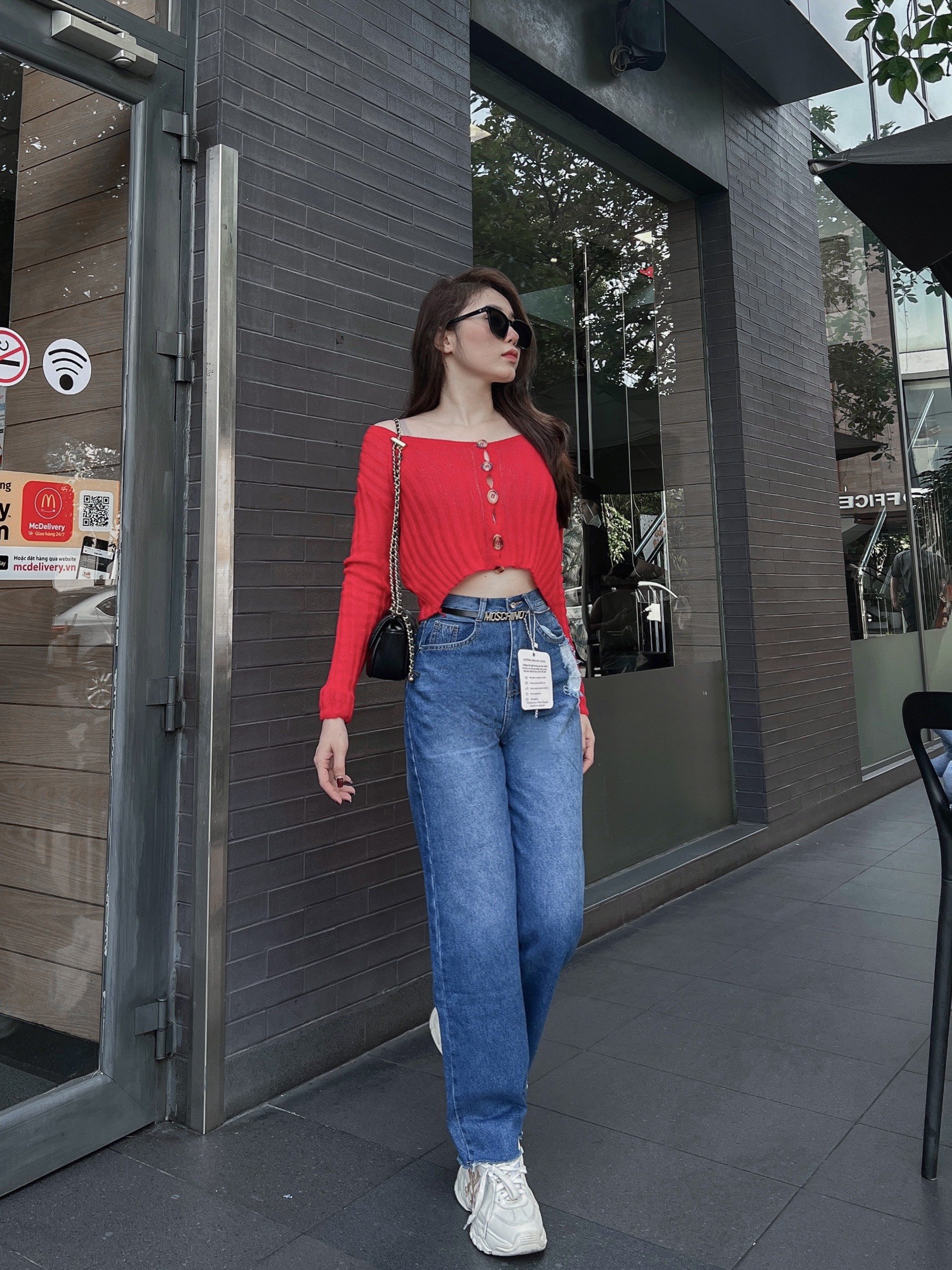 Quần bò nữ cạp cao ống suông siêu chất chơi quần kết hợp đc với tất cả mọi loại áo siêu đẹp-ch