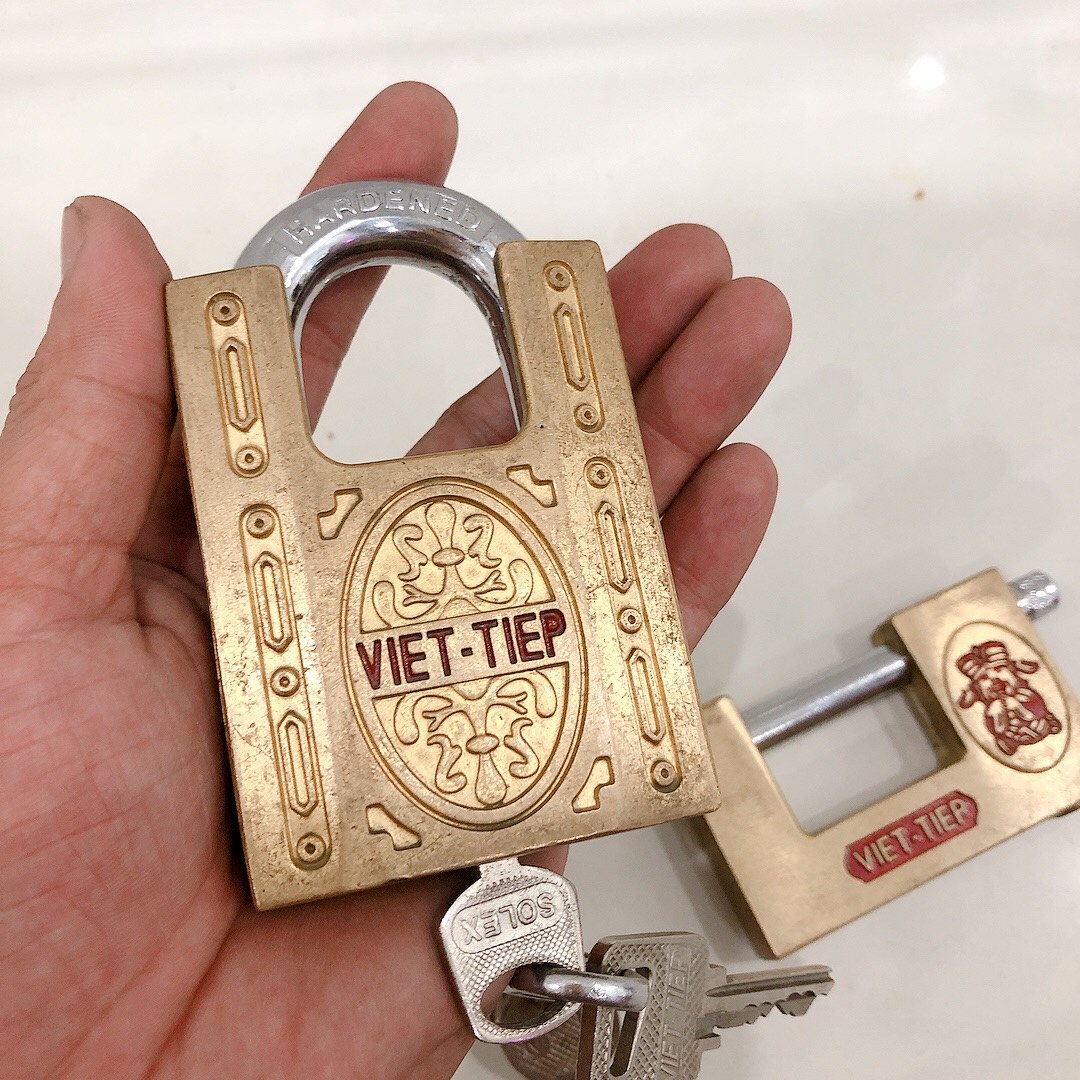 Khoá treo đồng thần tài chống cắt việt tiệp 01622, 05204 - bảo hành 2 năm