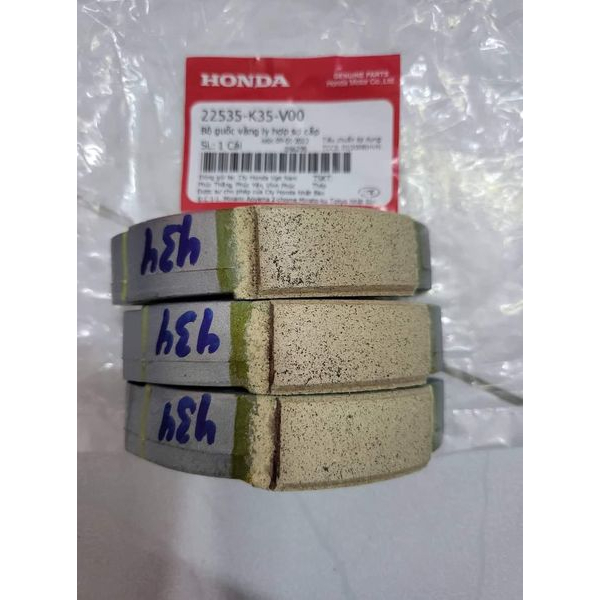 Bố 3 càng HÀNG LẮP RÁP HONDA VIỆT NAM Vario 125, AB125, Sh mode, pcx,VISION, AB110 HÀNG CHÍNH HÃNG HONDA VIỆT NAM Giá 212,000 Đồng*Miễn phí vận chuyển