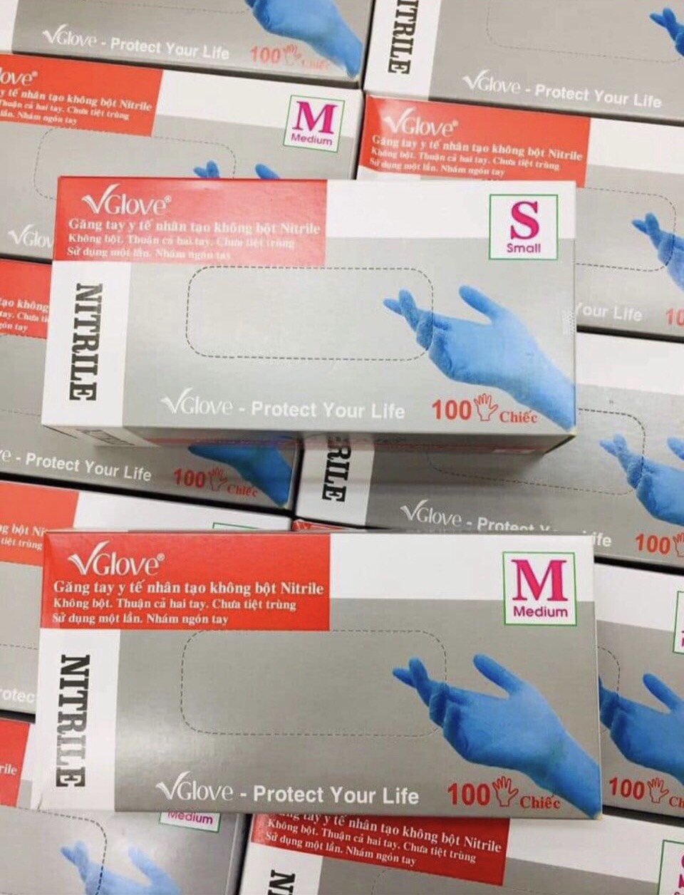 Găng tay Xanh y tế không bột EZGloves Nitrile Gloves 100 cái