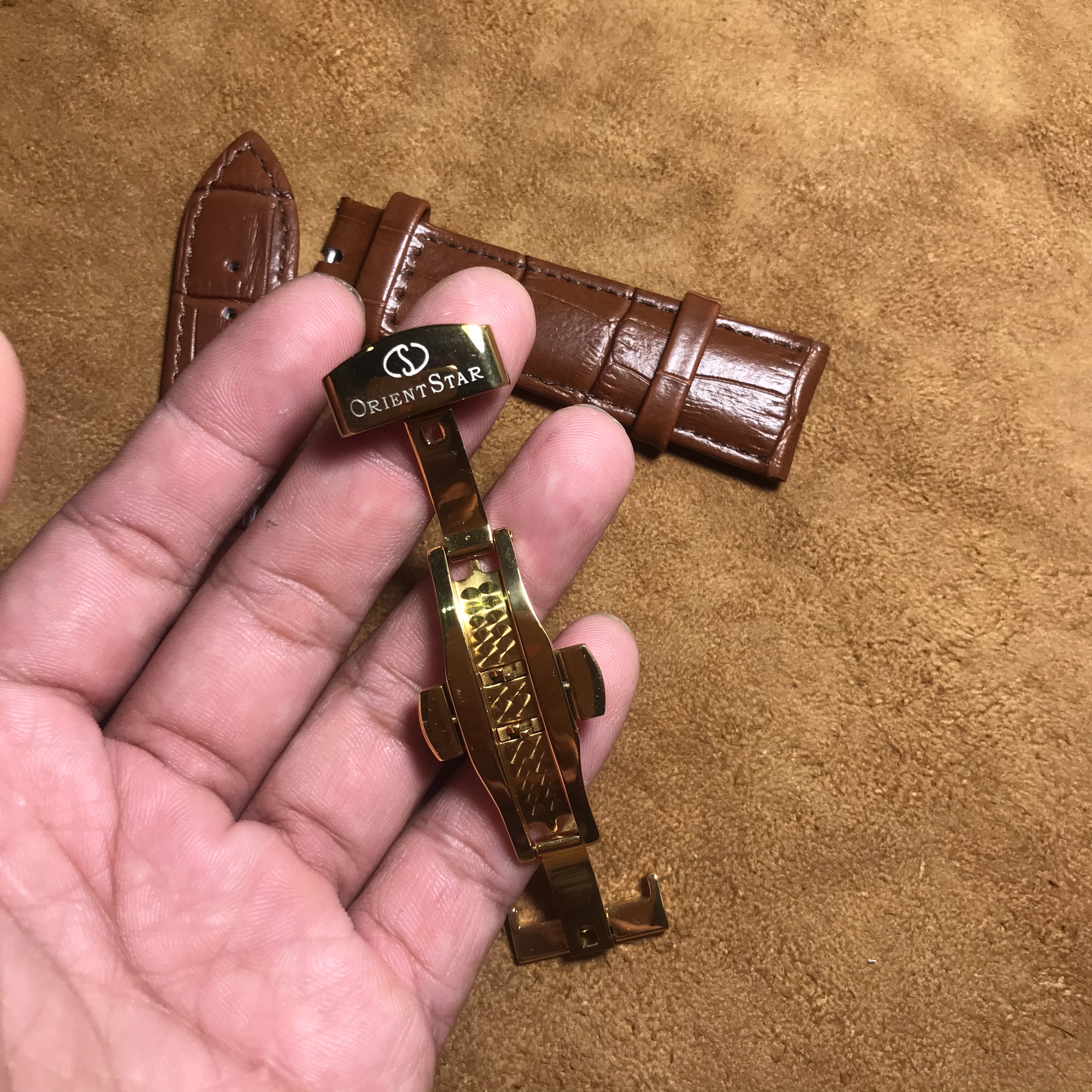 KHÓA ĐỒNG HỒ ORIENT START (KHẮC LOGO CNC)