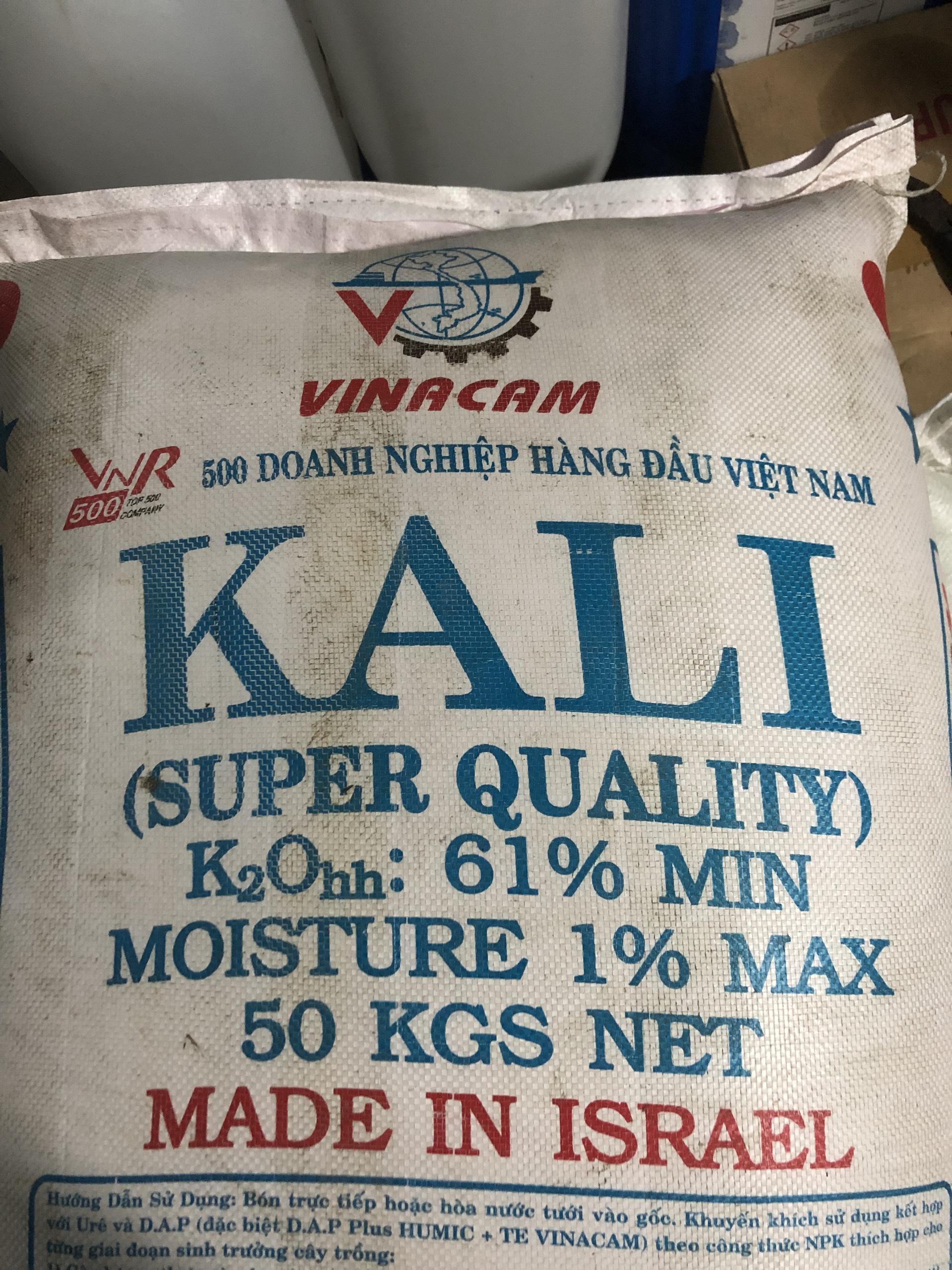 Kali trắng 1kg - Kali trắng nhập khẩu Israel: siêu ra hoa đậu quả, kích ngọt, xuống củ, to củ, chắc hạt - mega. Hàng chiết lẻ từ bao 50kg.
