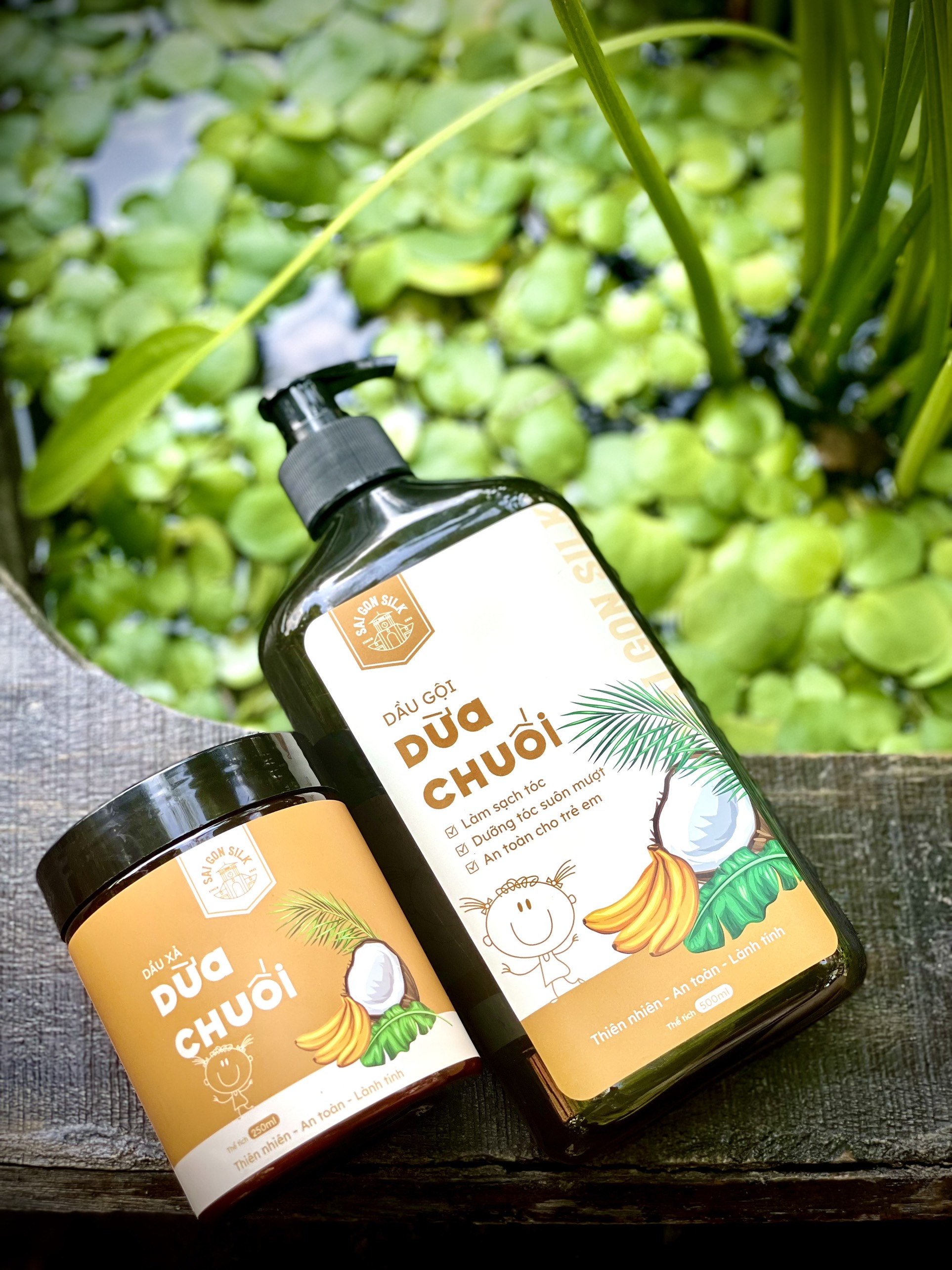 Combo Dầu Gội Dừa Chuối 500ml hương trái cây nhiệt đới cho Bé