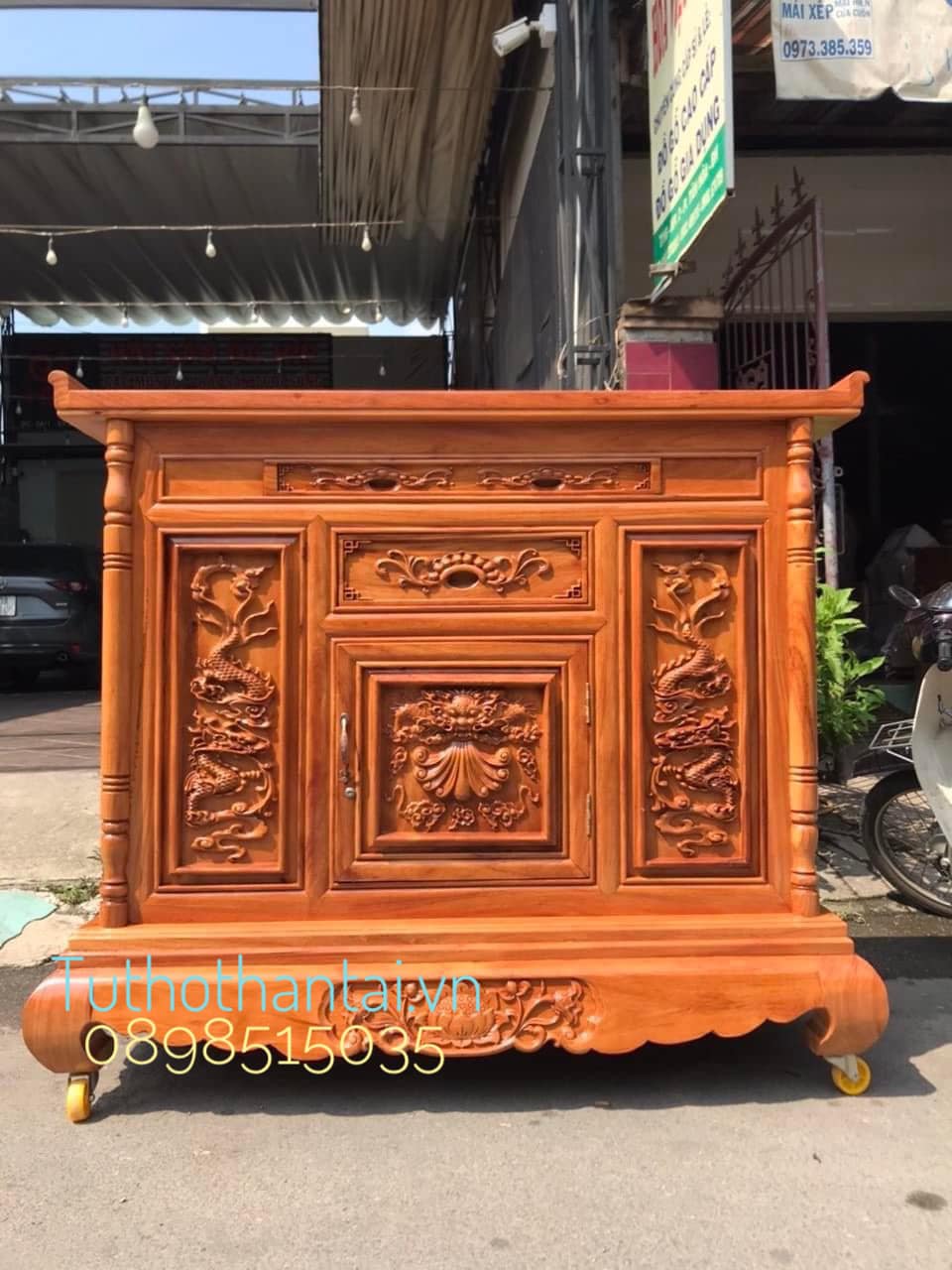 Tủ thờ gia tiên gỗ Gõ Đỏ 154cm. Hàng đặt cao cấp