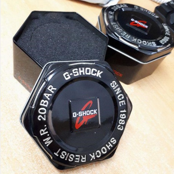 Hộp đựng đồng hồ thể thao g-shock - baby-g kim loại cứng cáp