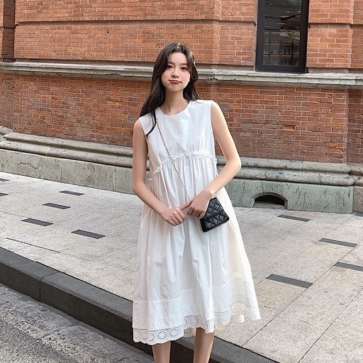 Váy suông dáng rộng dễ mặc dễ phối đồ. Váy babydoll suông ren điệu