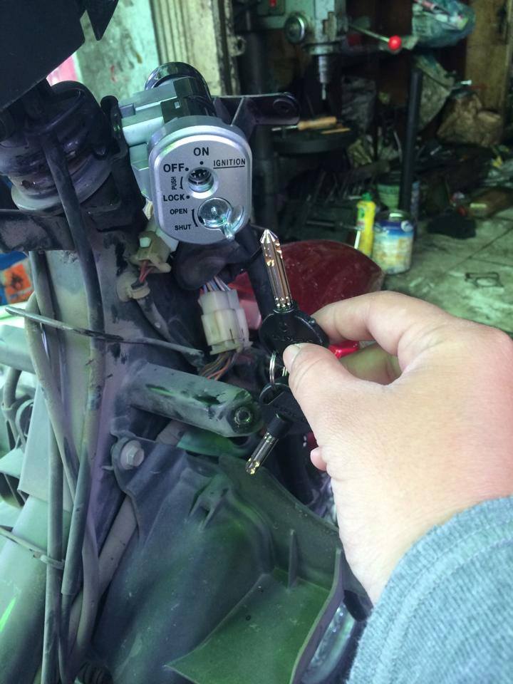 [HCM]Khóa 8 cạnh cao cấp SEKAI - Cho xe Wave RS RSX Wave S100 ko dành cho đời Fi