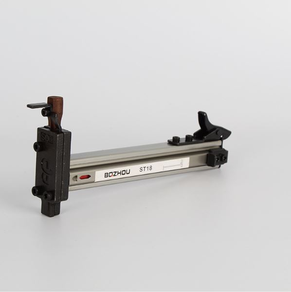 [HCM]Nailer Dụng Cụ Đóng Đinh Bằng Tay Cho Đồ Gỗ Nội Thất