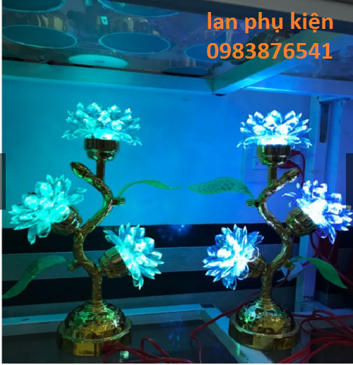 Đèn thờ ba bông sen đổi màu