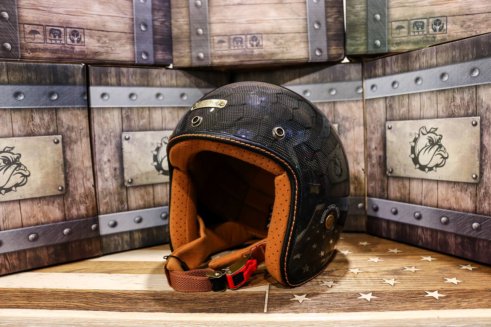Mũ bảo hiểm 3/4 Bulldog Heli Carbon