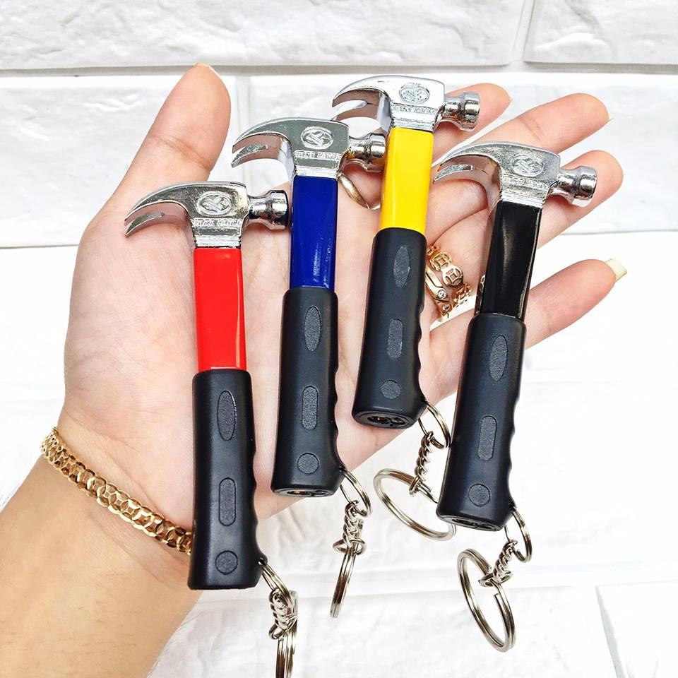 Bật lửa gas móc khóa mô hình cây búa đóng đinh - gia phú lock store