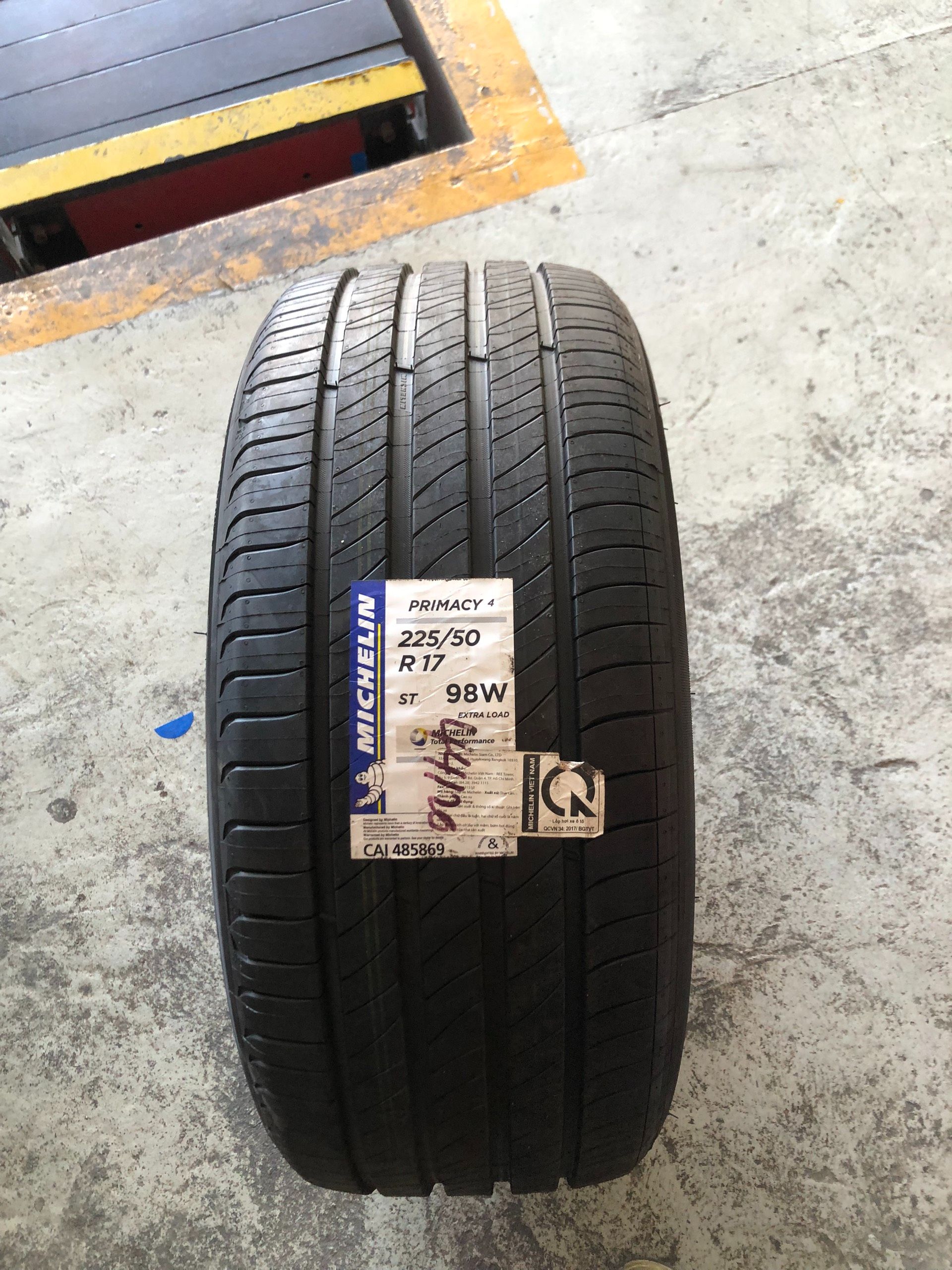 Lốp michelin 225/50r17 primacy 4st