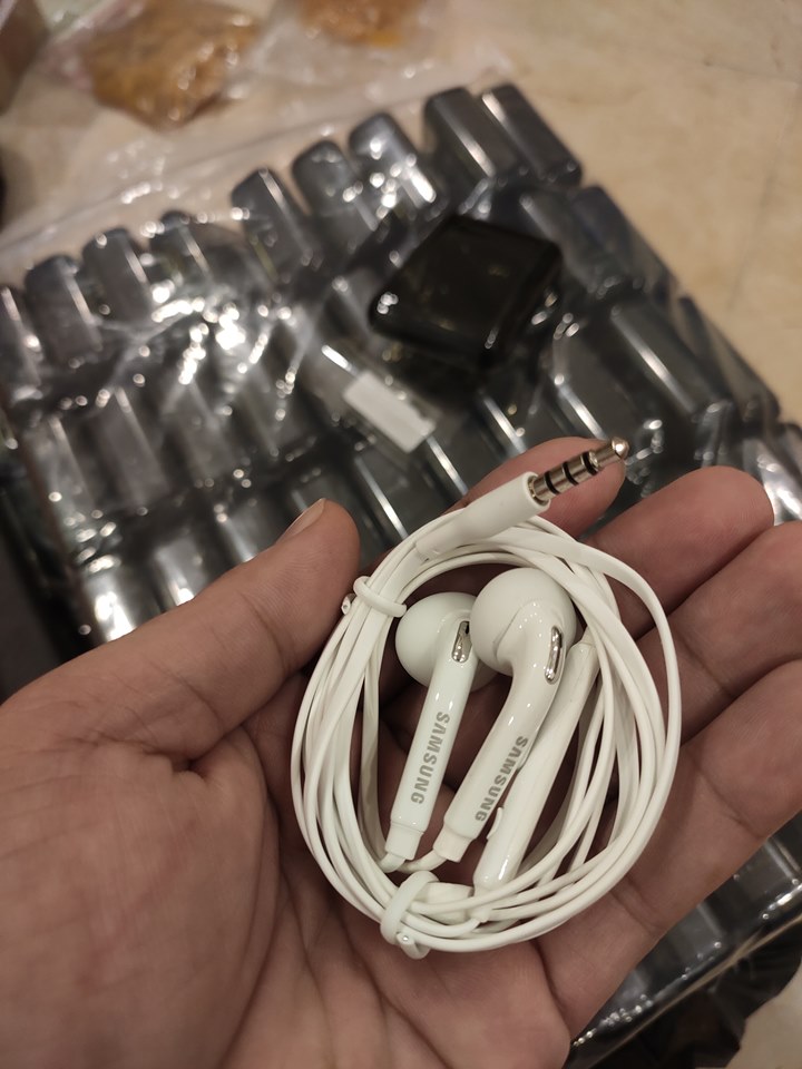 Tai nghe samsung galaxy s7 zin CH