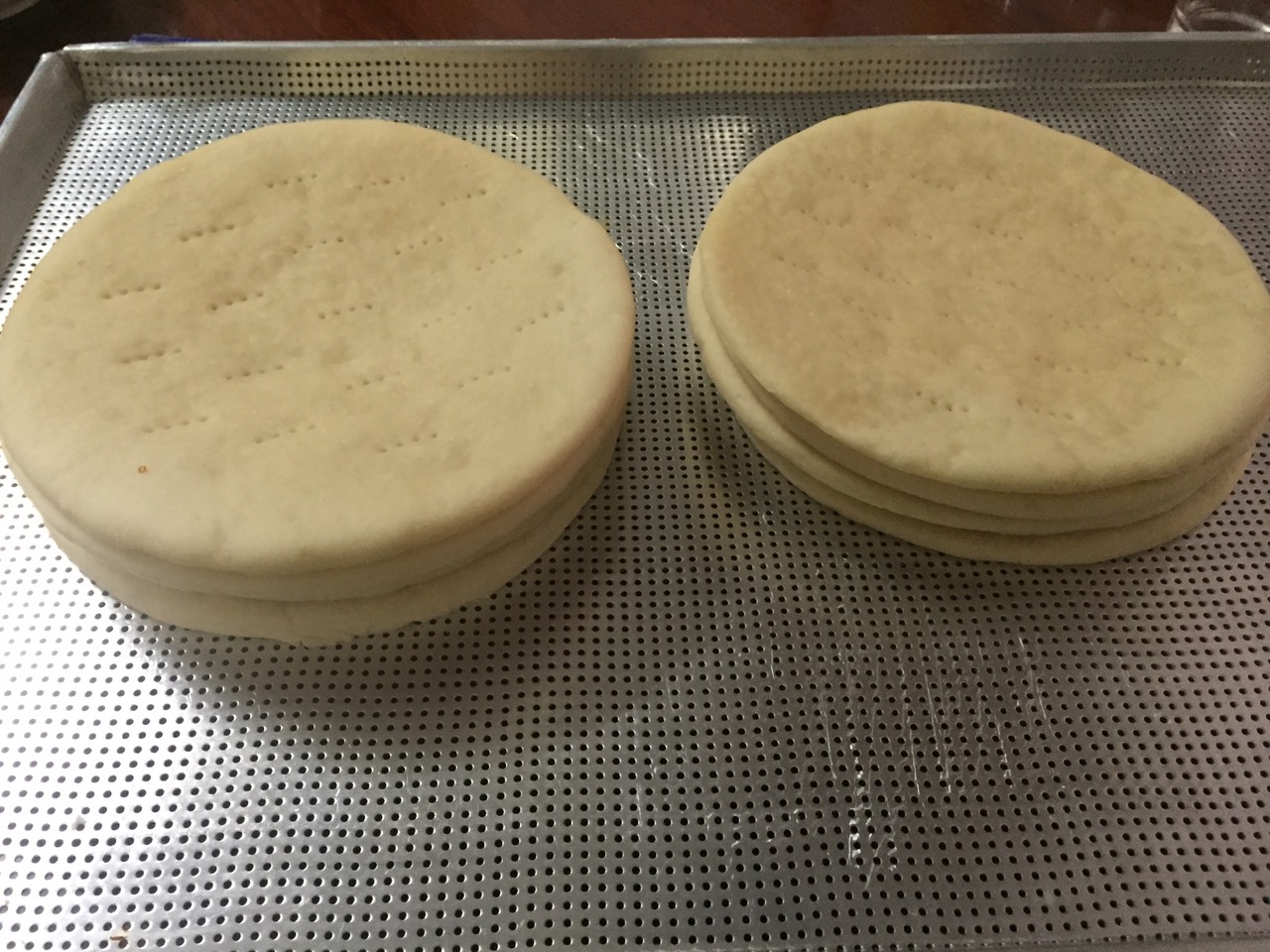 Đế pizza 20cm set 5 cái