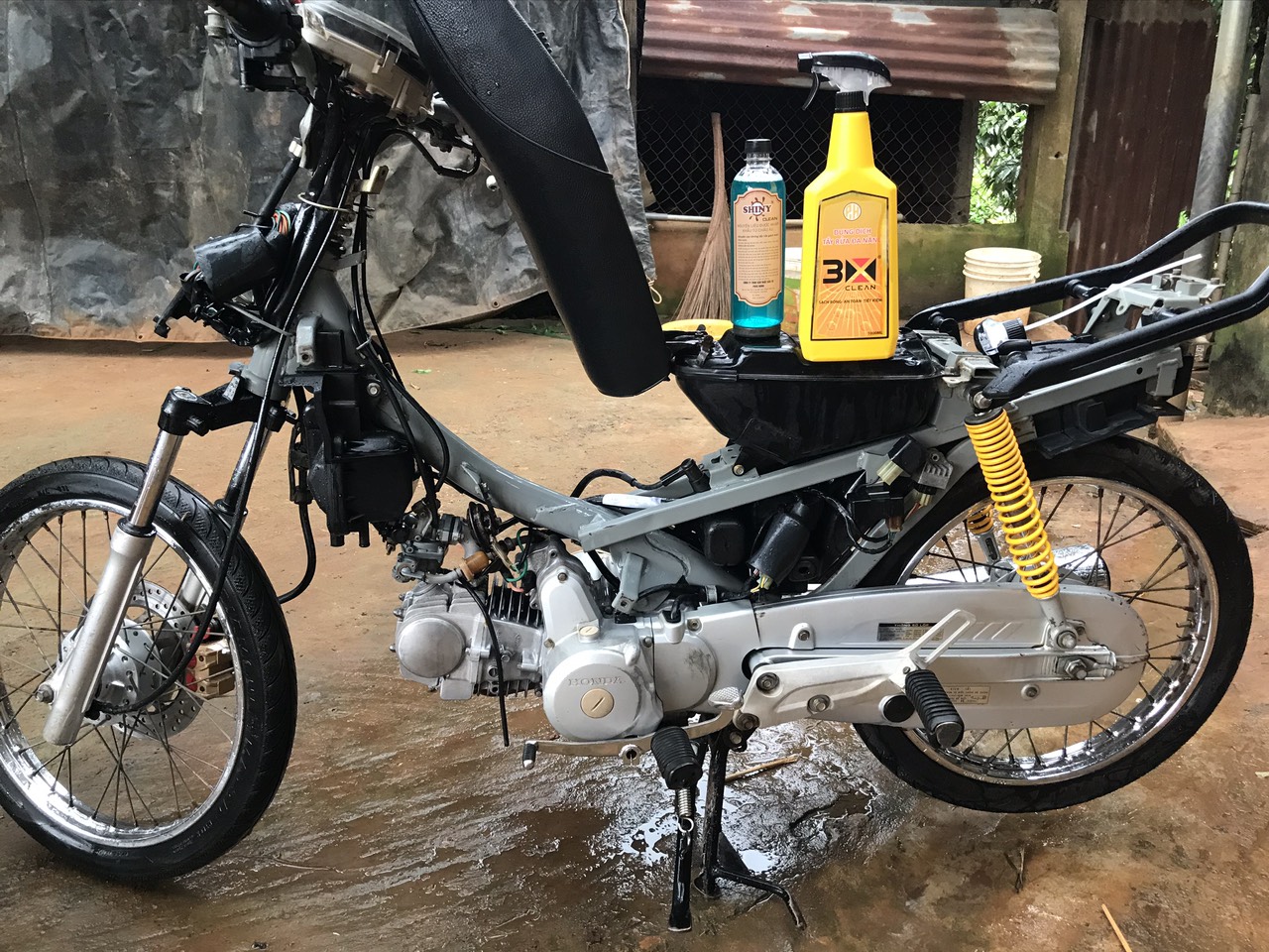 [HÀNG CHÍNH HÃNG] Combo Tẩy Rửa Oto - Xe Máy 3X - Shiny Siêu Nhanh, Siêu Sạch, Siêu Tiết Kiệm. Combo Gồm 2 Sản Phẩm