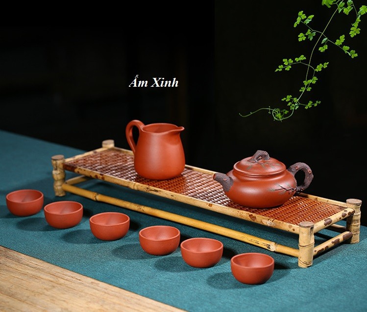 Bộ ấm chén tử sa Nghi Hưng