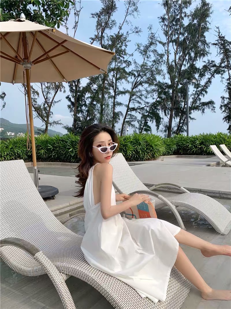 Váy hở lưng đi biển đầm maxi cổ giả yếm hở lưng