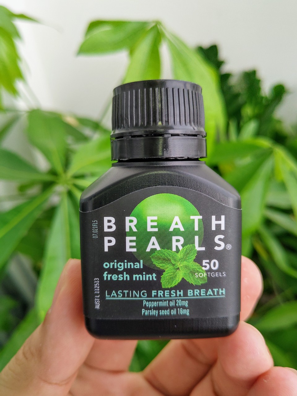 Viên uống thơm miệng Breath Pearls Original Úc, lọ 50 viên