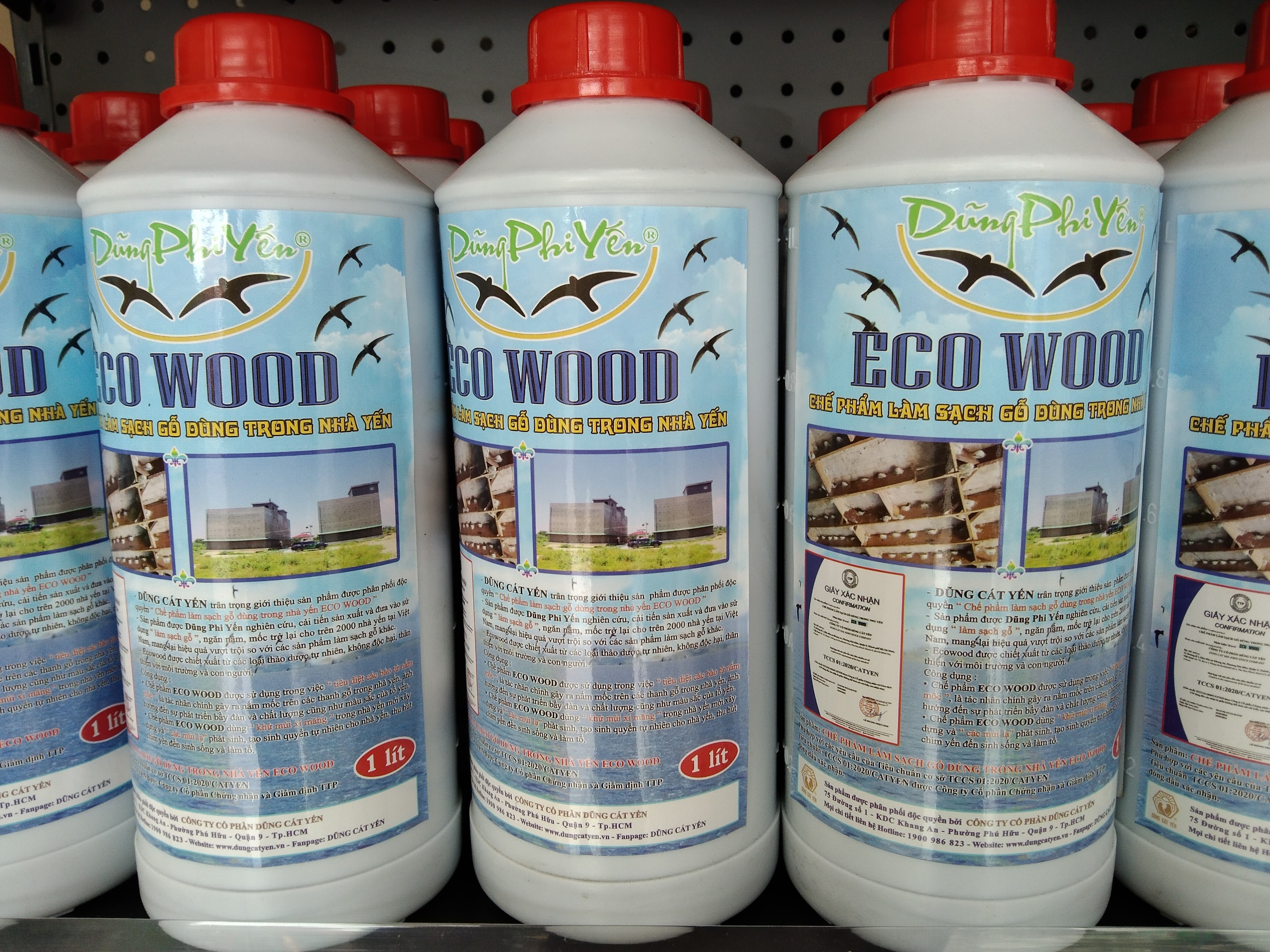 Lau gỗ Ecowood_-Dũng Phi Yến- 1L-Dung dịch xử lý nấm mốc gỗ nhà yến