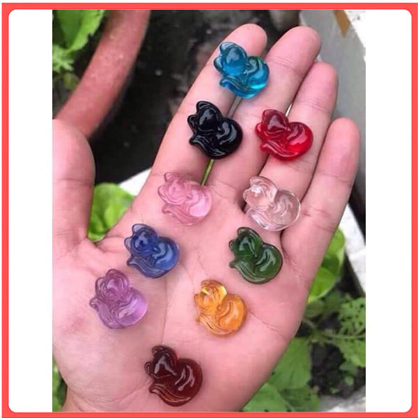 Dây chuyền mặt đá hồ ly 3 đuôi (Chọn màu theo ảnh)