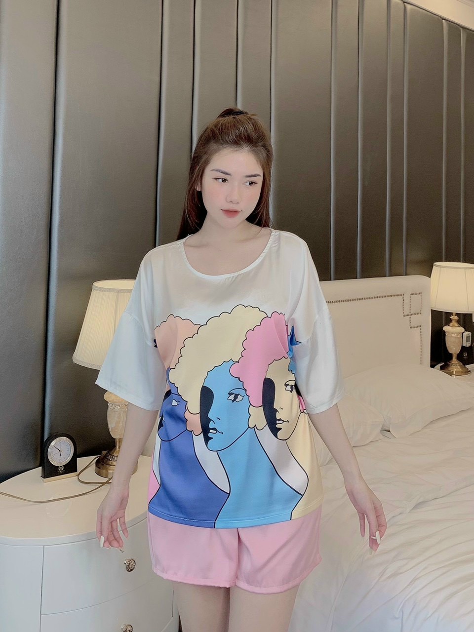 Bộ lụa mềm mịn thoáng mát thích hợp mặc nhà ,đi ngủ, đi chợ....