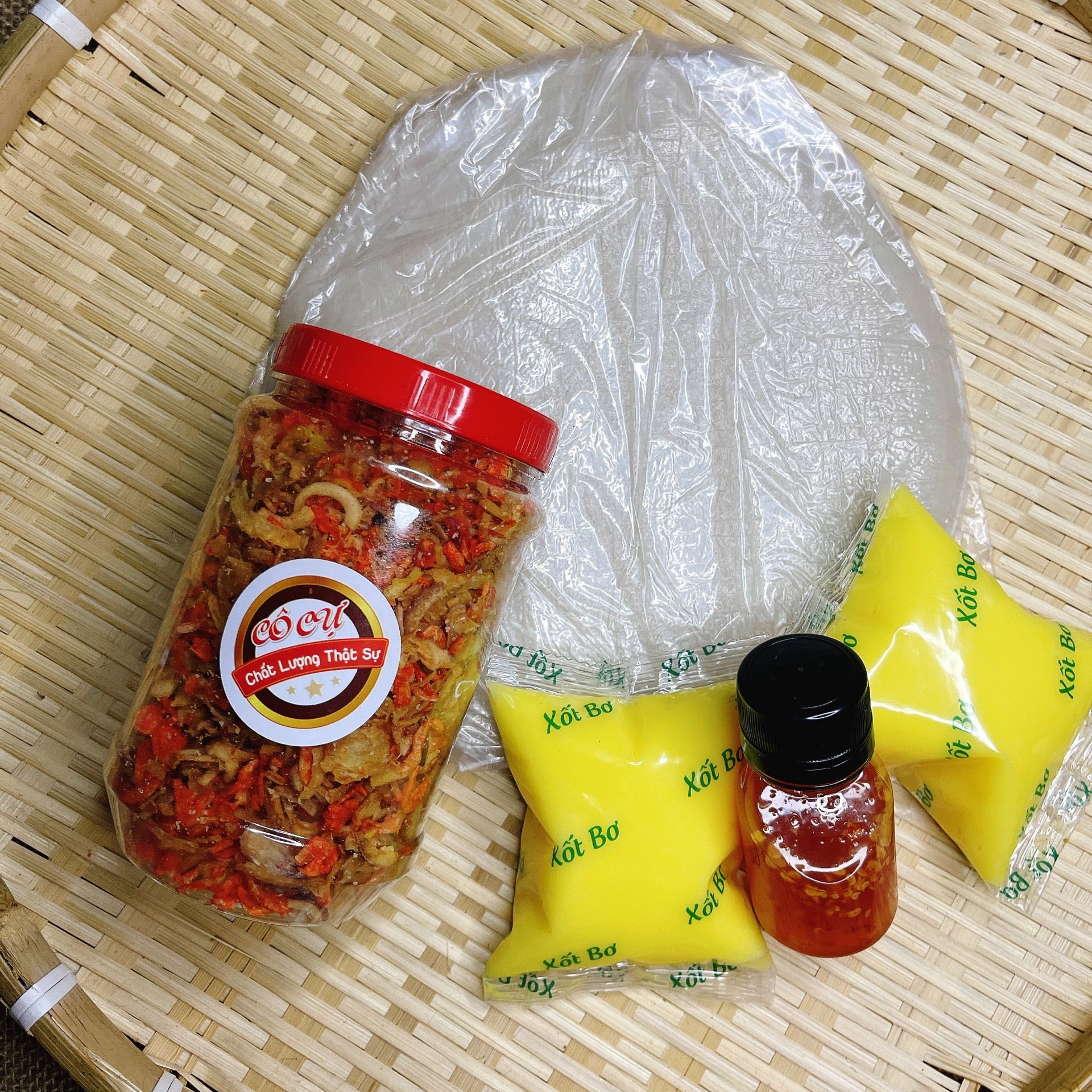 Bánh tráng phơi sương 250gr+ruốc hành phi 200gr+sốt tắc 50ml+ bơ béo