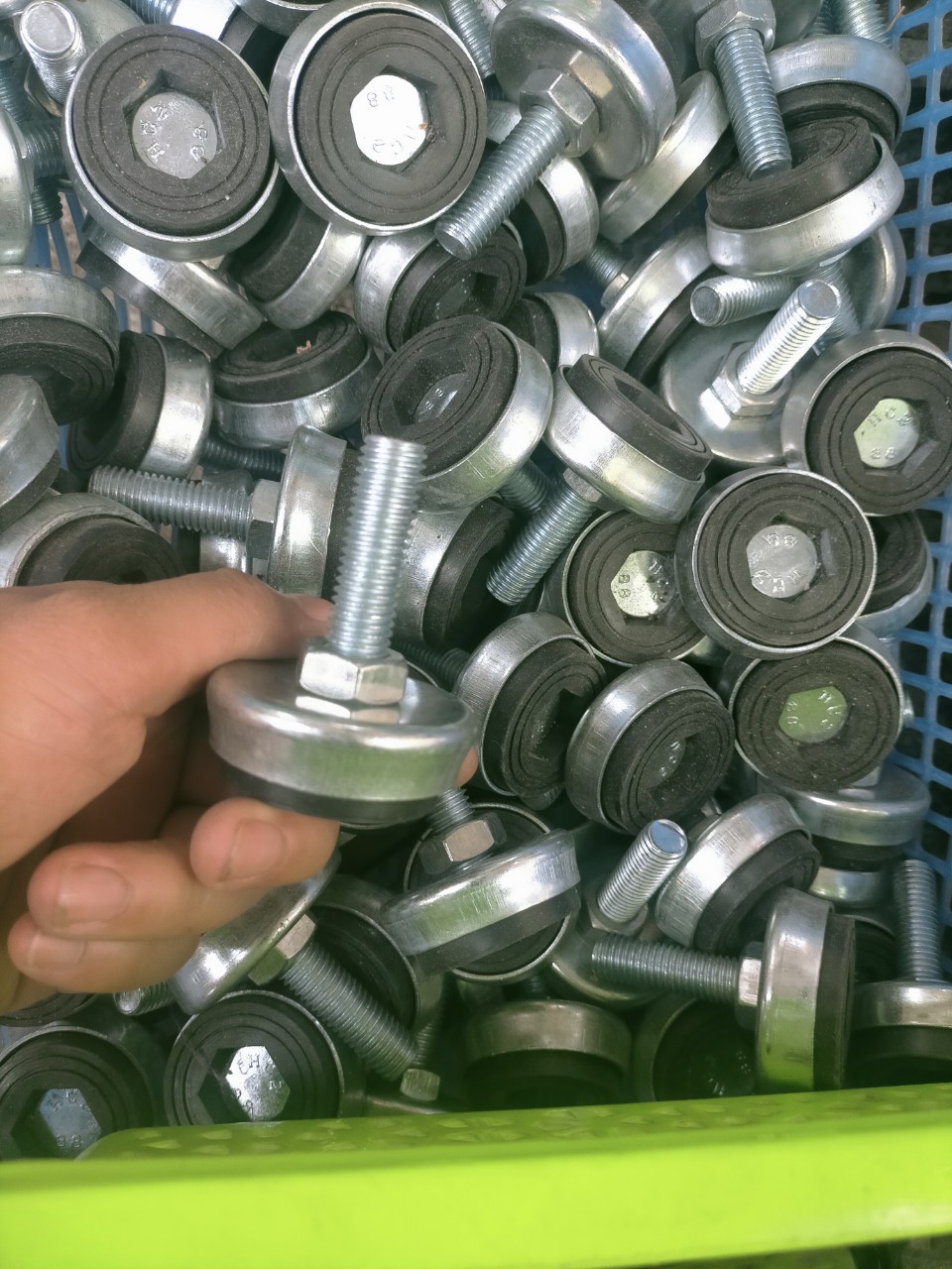 Chân tăng chỉnh tăng bọc sắt M12x50mm, tăng chỉnh chiều cao, tăng đơ sắt hộp