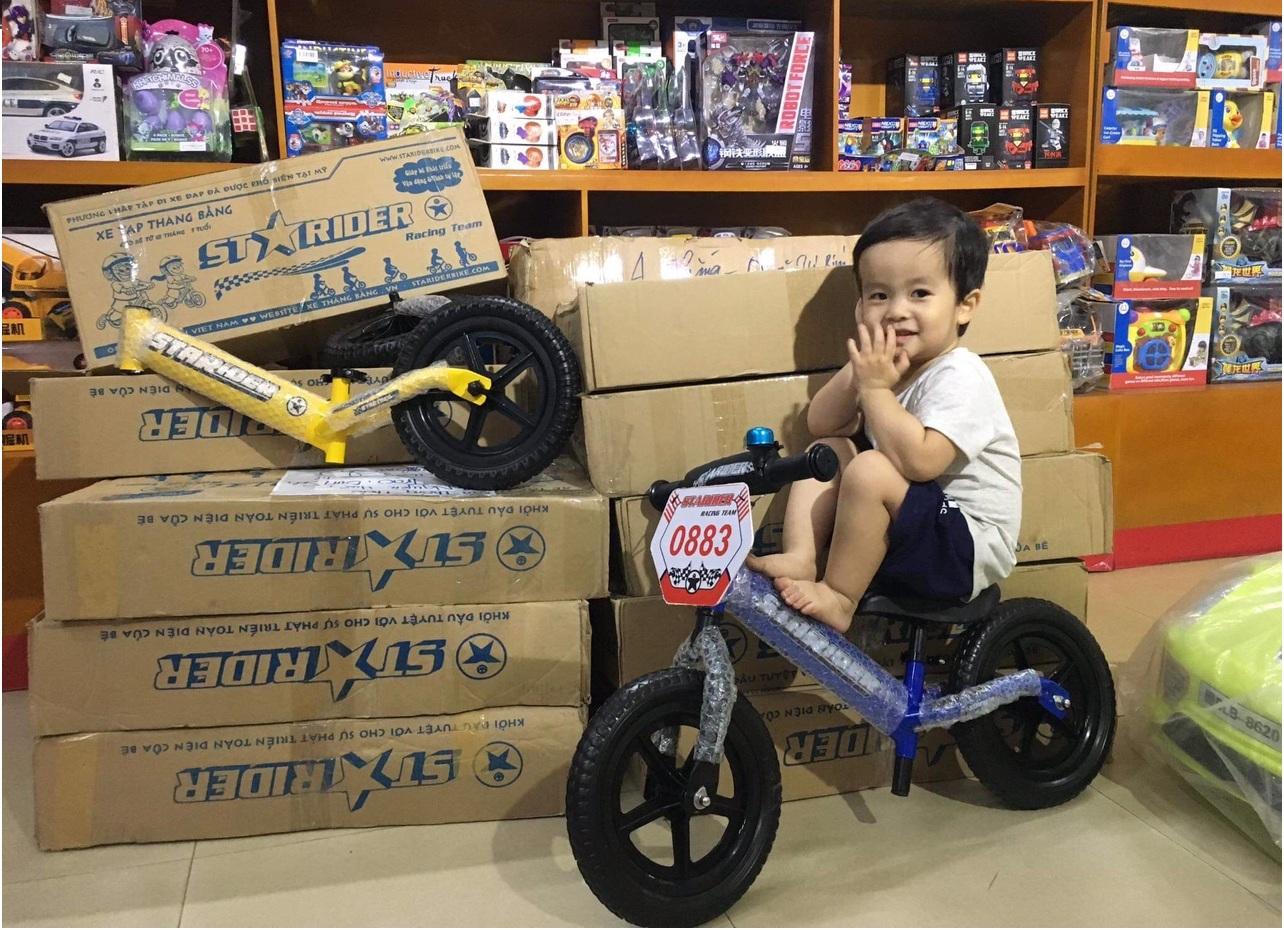 Xe thăng bằng Starider NEW xanh-mang lại nhiều lợi ích cho bé giá tốt hàng đẹp(Tặng kèm bọc lái+biển số)-Xả kho 3 ngày giá tốt