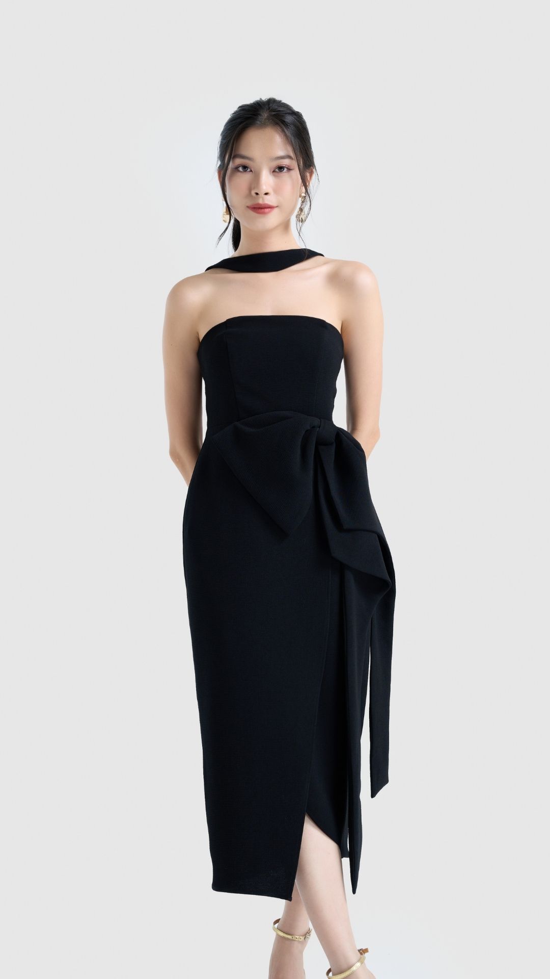 Vella Fashion - Đầm midi cúp ngực đắp tà phối nơ quyến rũ VD23029