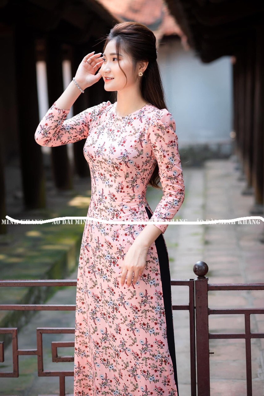 Áo dài hoa nhí đỏ tc12
