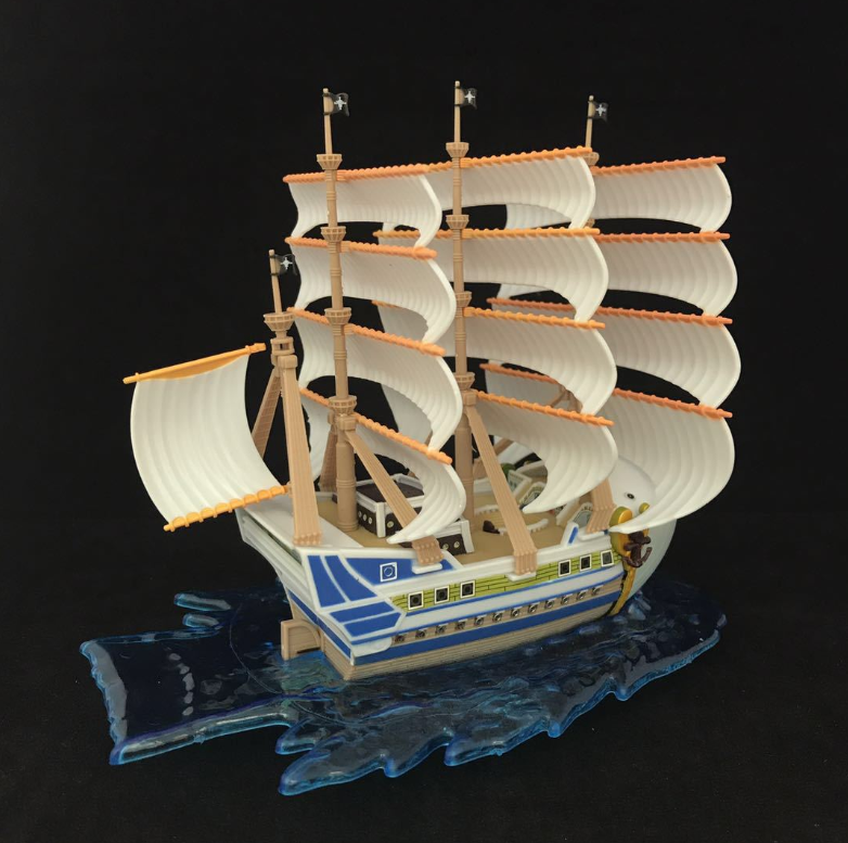Mô hình Figure One Piece Thuyền tứ hoàng râu trắng lắp ráp 15cm