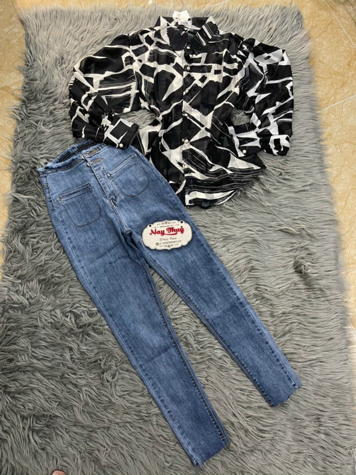 Quần jean dài nữ hai nút hai túi shop phương châu