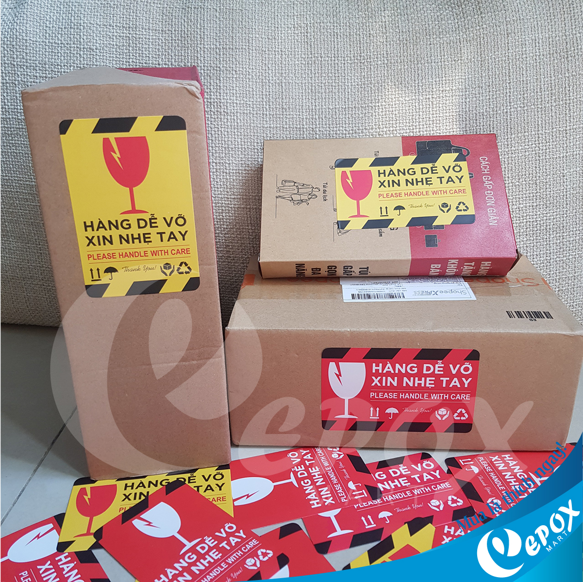 SET 100 tờ Decal hàng dễ vỡ 11cm