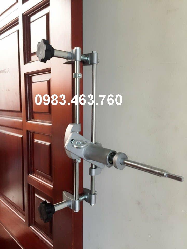Trọn bộ dụng cụ đục khoan ổ khóa cửa tốt