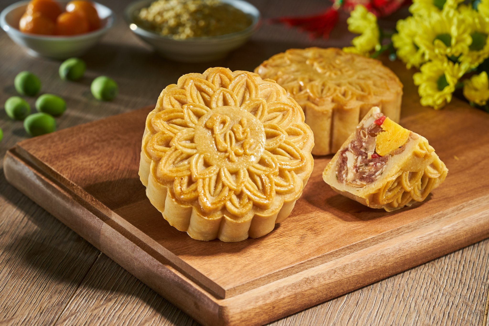 Bánh nướng gà quay jambon 2 trứng bibica 200g