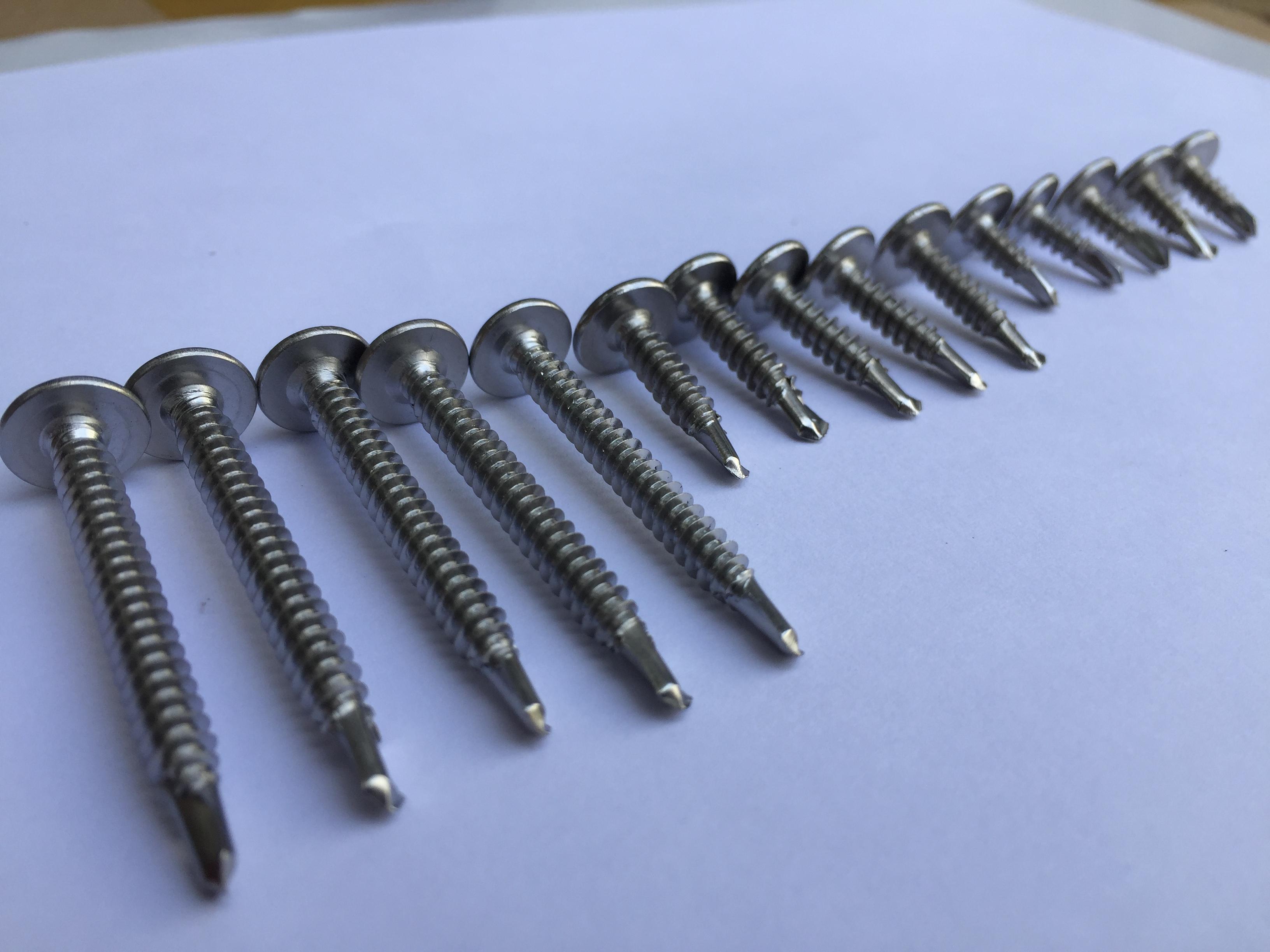 1 kg vít tự khoan inox 304 phi 4 đầu dù các độ dài