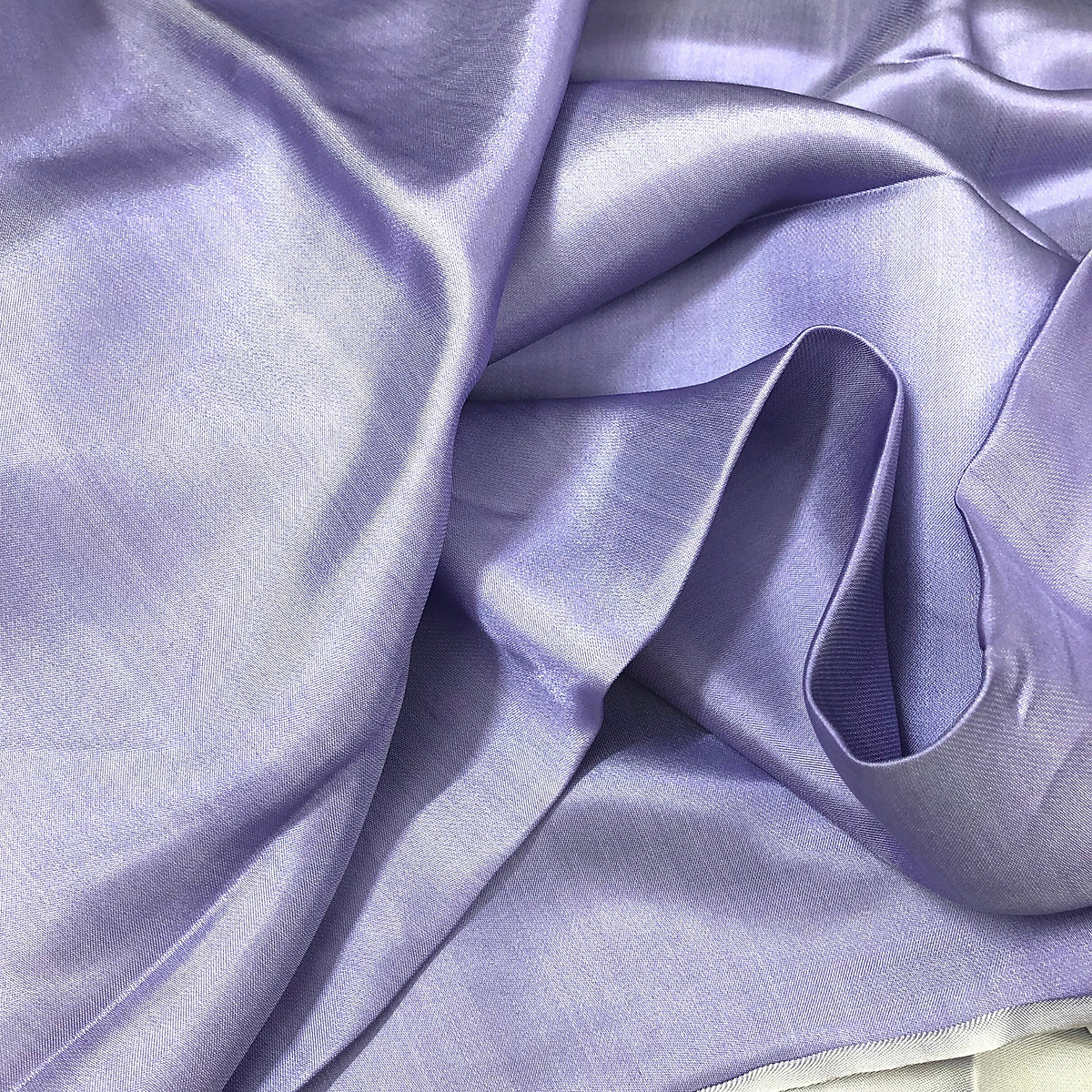 Vải Lụa Tơ Tằm Palacesilk satin màu tím