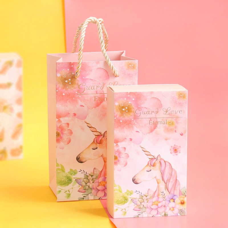 Set bánh vintage hình kỳ lân