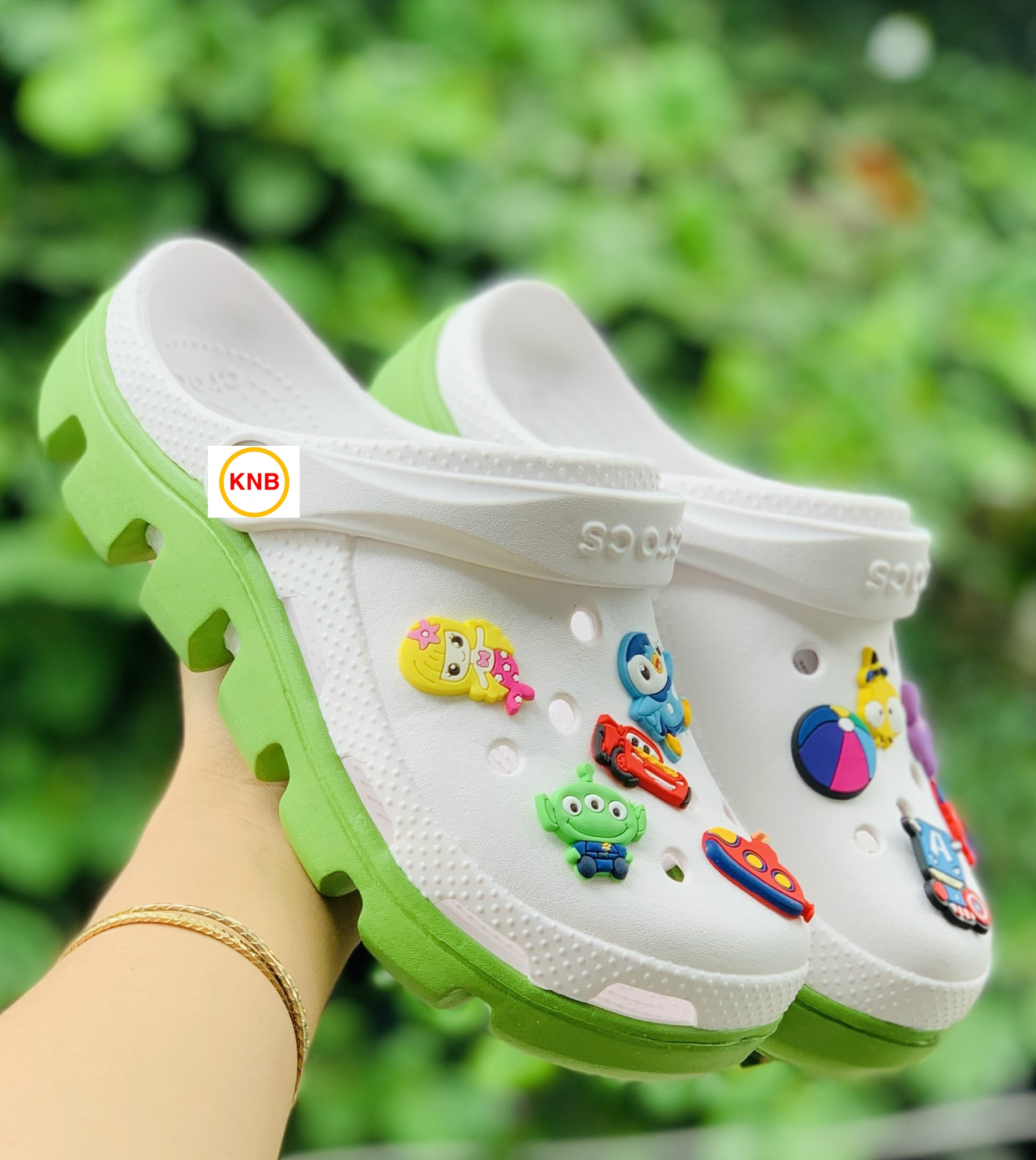 [Tặng 12 jitbiz + hộp] Dép Quai ngang Nam Nữ - Dép cross trắng đế xanh lá chuối - dép cá sấu - dép sục - dép cross thời tràng