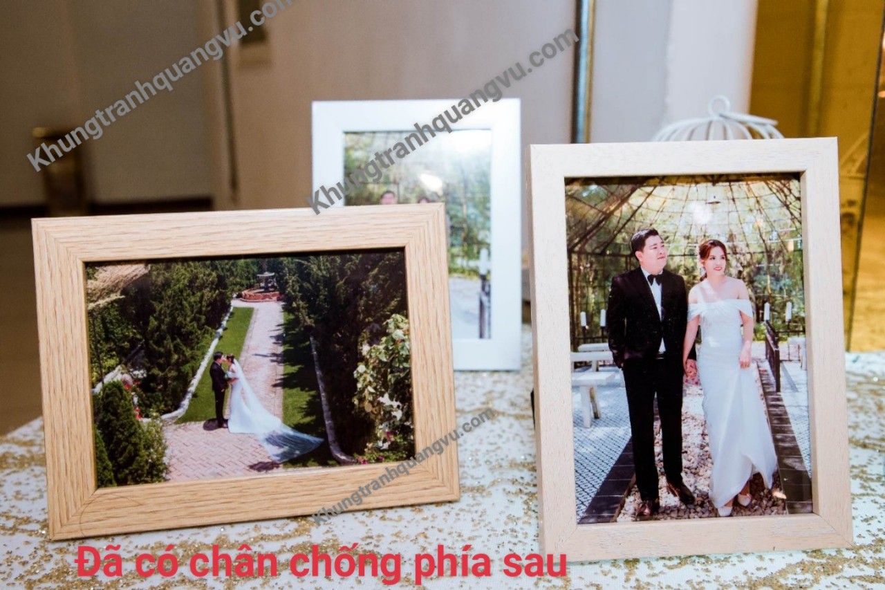 Khung ảnh để bàn cm- cm- cm mica