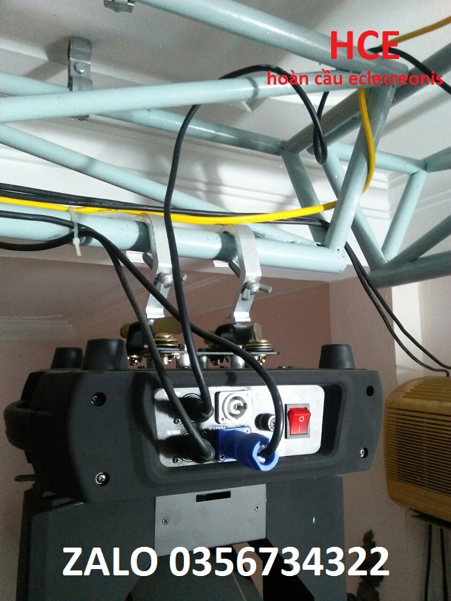 móc câu móc treo beam 230 260 350  cùm đèn dmx 512 240 192 256