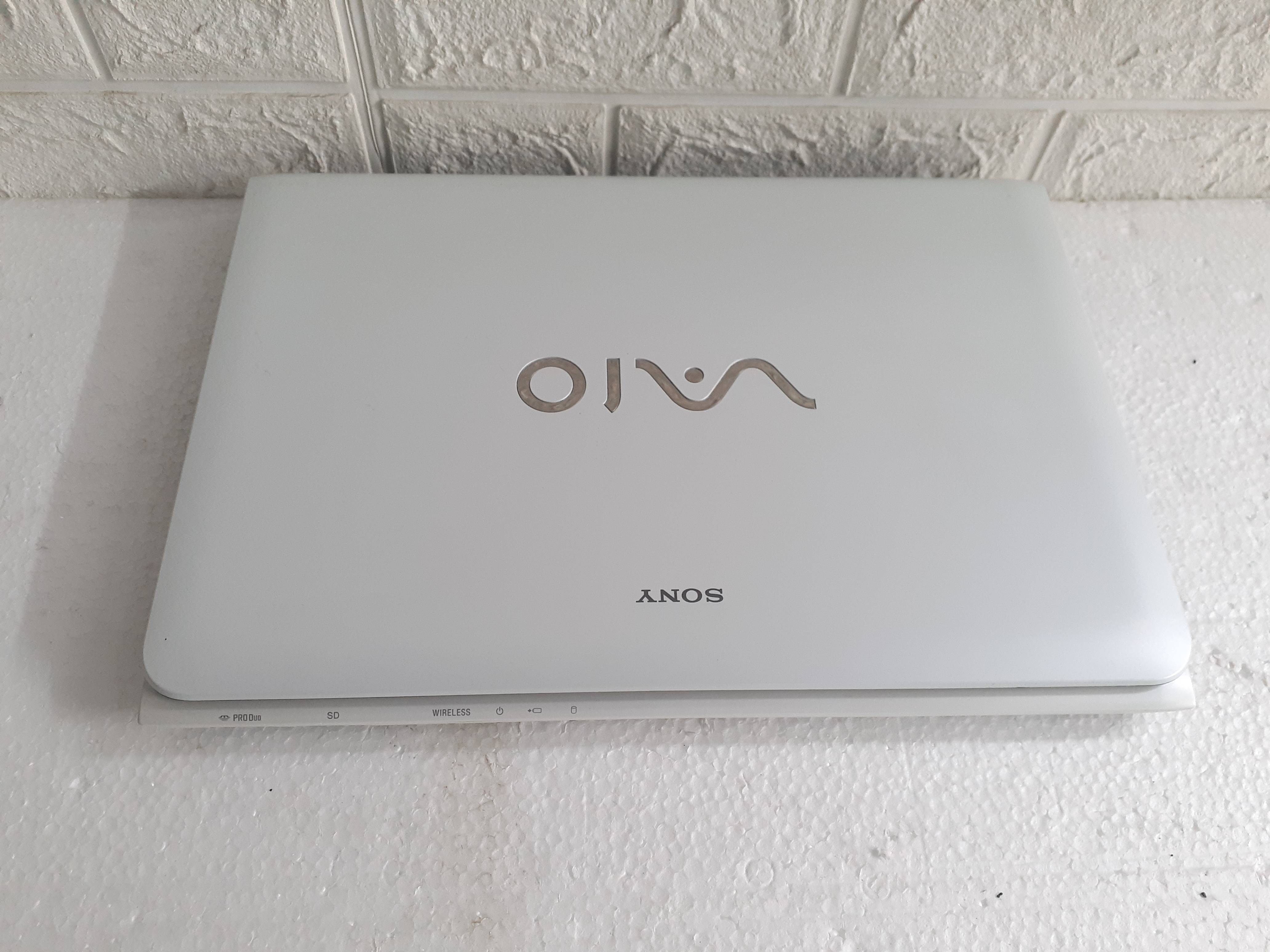 Laptop sony vaio sve14 i5 - 3120m ram 4gb bộ nhớ 240gb fullhd