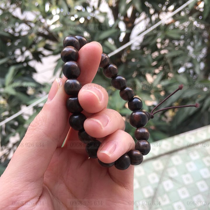 Vòng tay phong thủy gỗ mun 8 ly📌Vòng đeo tay phong thủy may mắn hạt gỗ mun cho người mệnh Mộc, Thủy