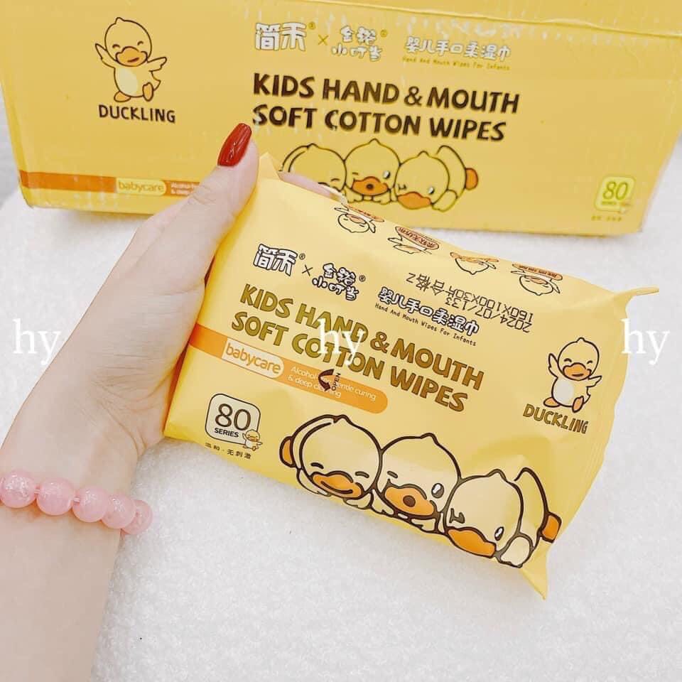 Bịch khăn giấy ướt con vịt, mỗi bịch 80 tờ/ khăn giấy ướt con vịt siêu hot
