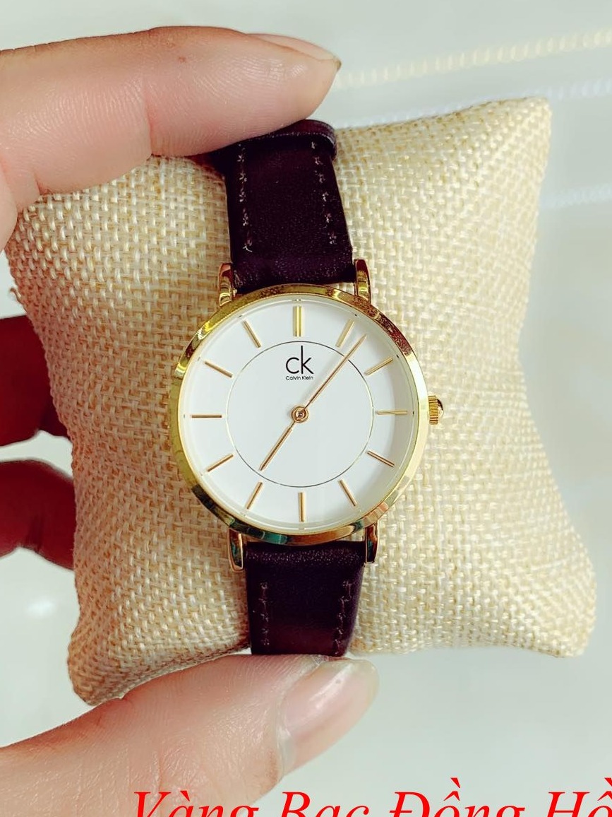 Đồng hồ nữ Hàng nhật bản. Đẹp, quý phái, sang trọng , chống xước, chống nước tuyệt đối, hợp kim không phai zỉ, bảo hành 2 năm