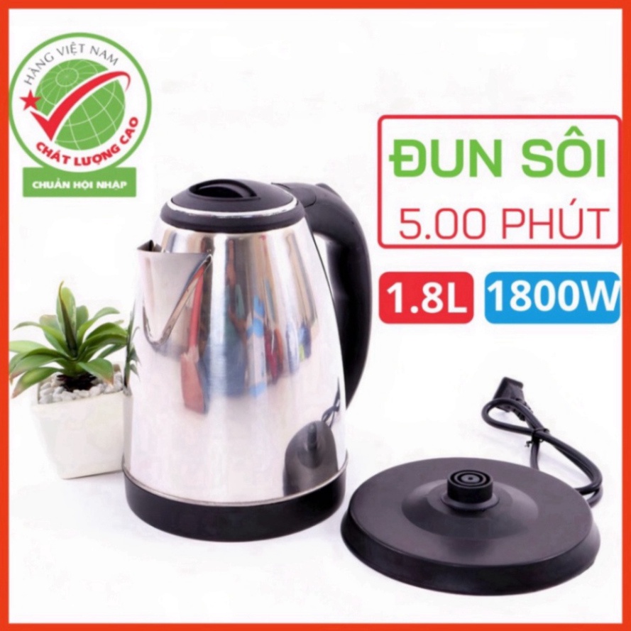 Ấm siêu tốc inox 1,8l dung tích 1,8l đun nước rất nhanh, có chế độ tự ngắt khi nước sôi