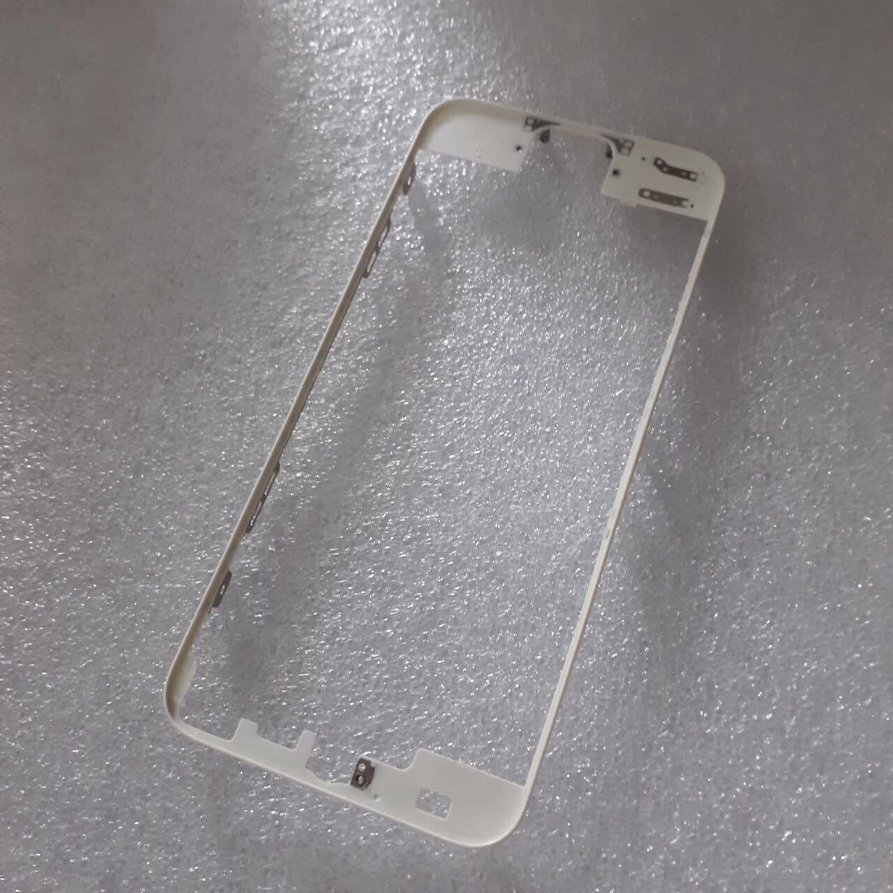 Khung ron iphone 5g